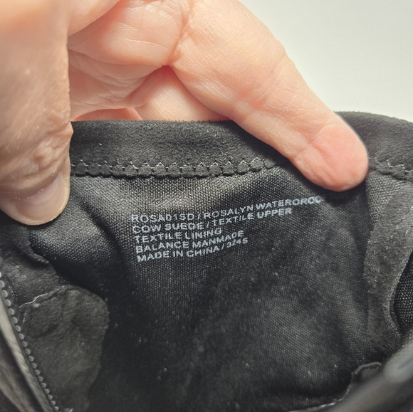 Blondo Waterproof Soft Leather Ankle Boot Sz 10M Rosalyn Black Suede Block Heel - Picture 11 of 11